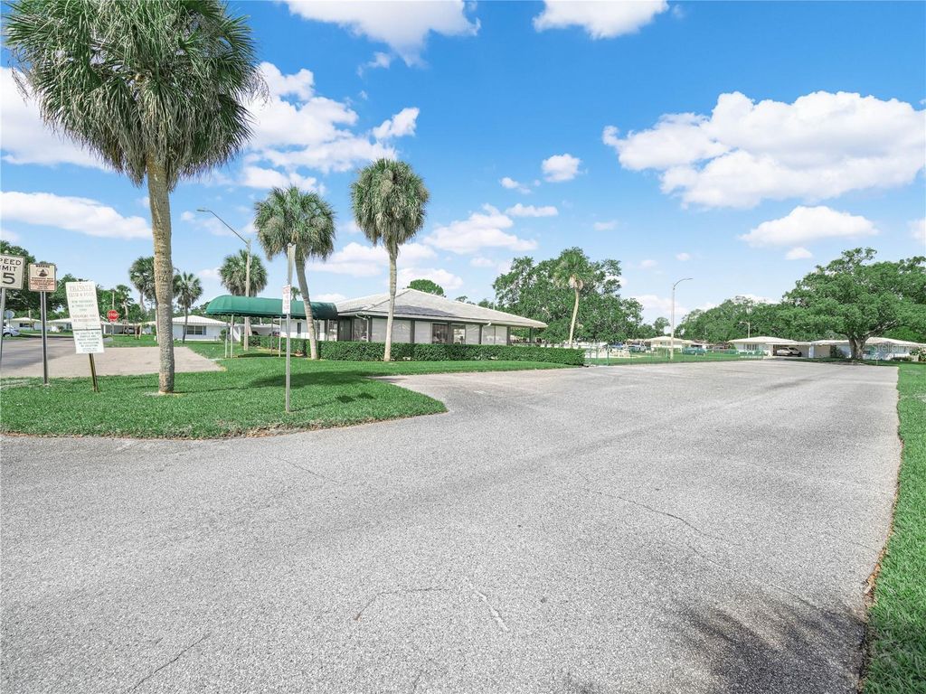 Photo of 601 Imperial Boulevard, Lakeland, FL 33803 (MLS # P4938490)
