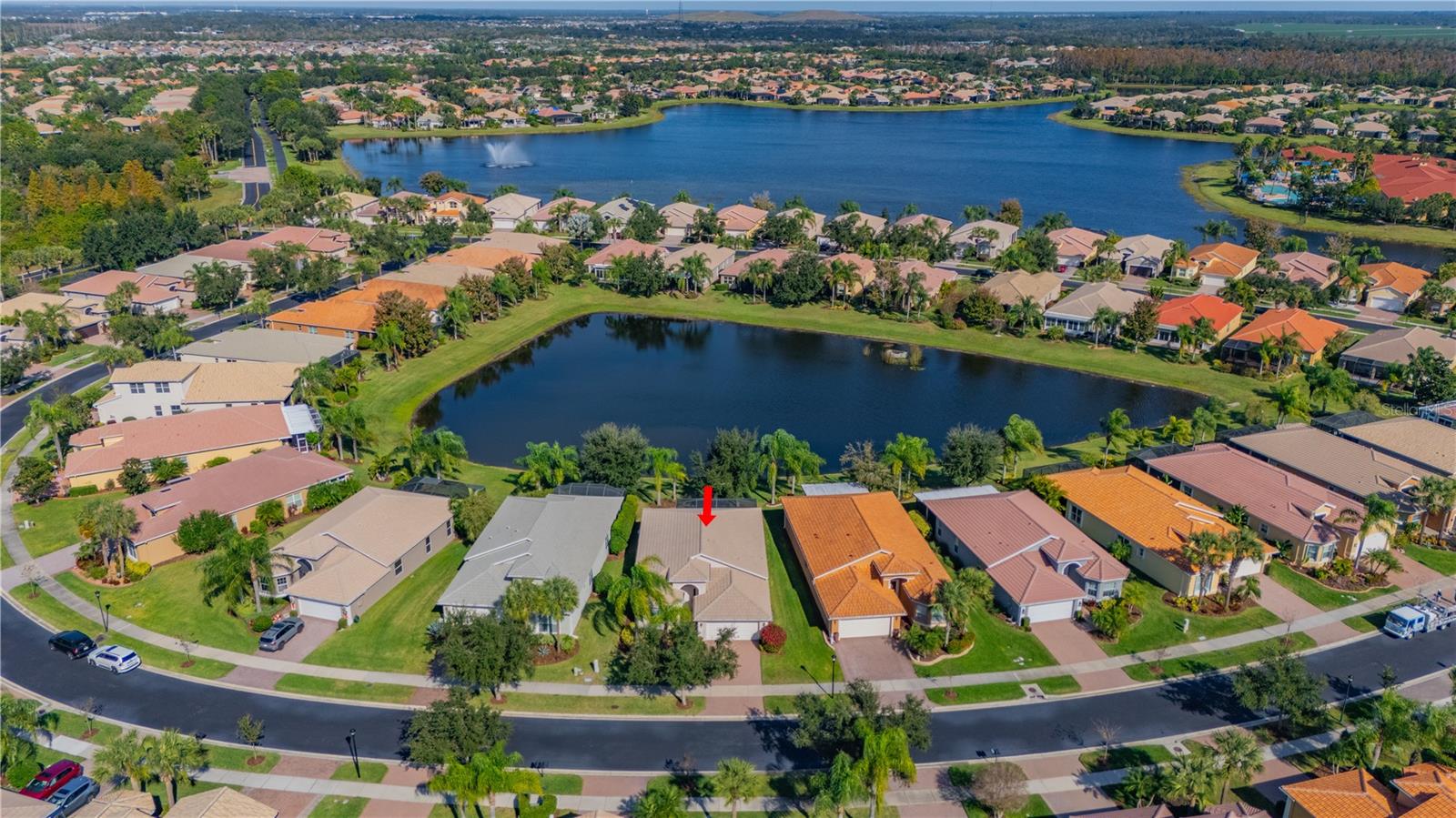 VALENCIA LAKES - Residential