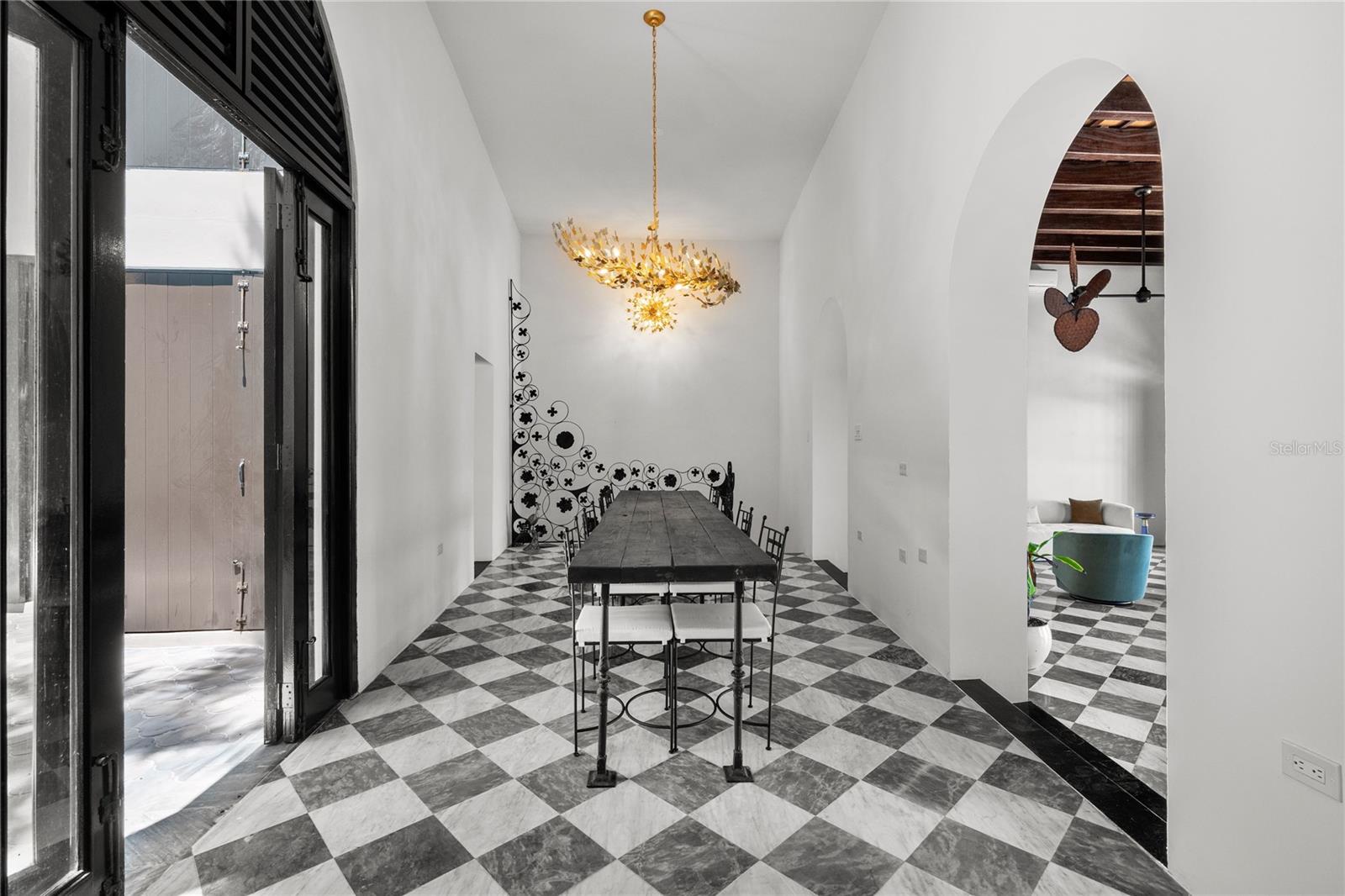 254 NORZAGARAY - Residential