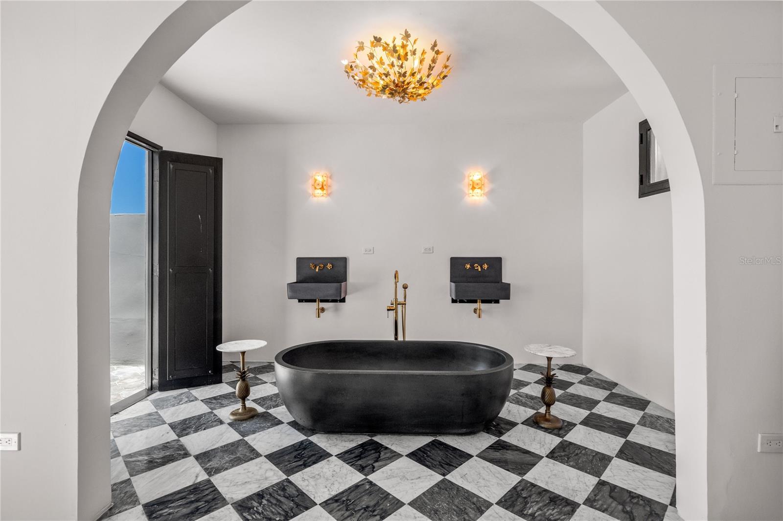 254 NORZAGARAY - Residential