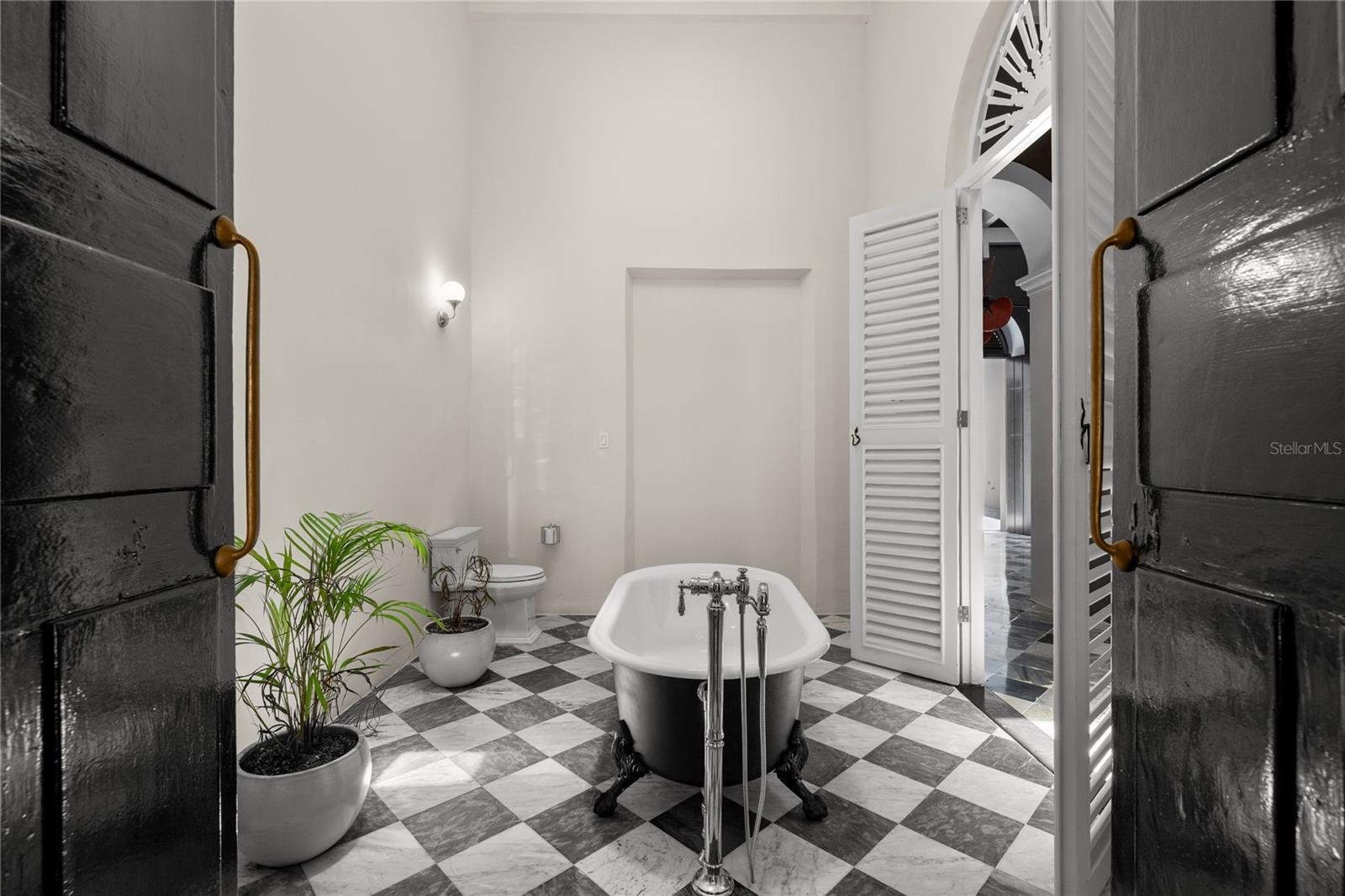 254 NORZAGARAY - Residential
