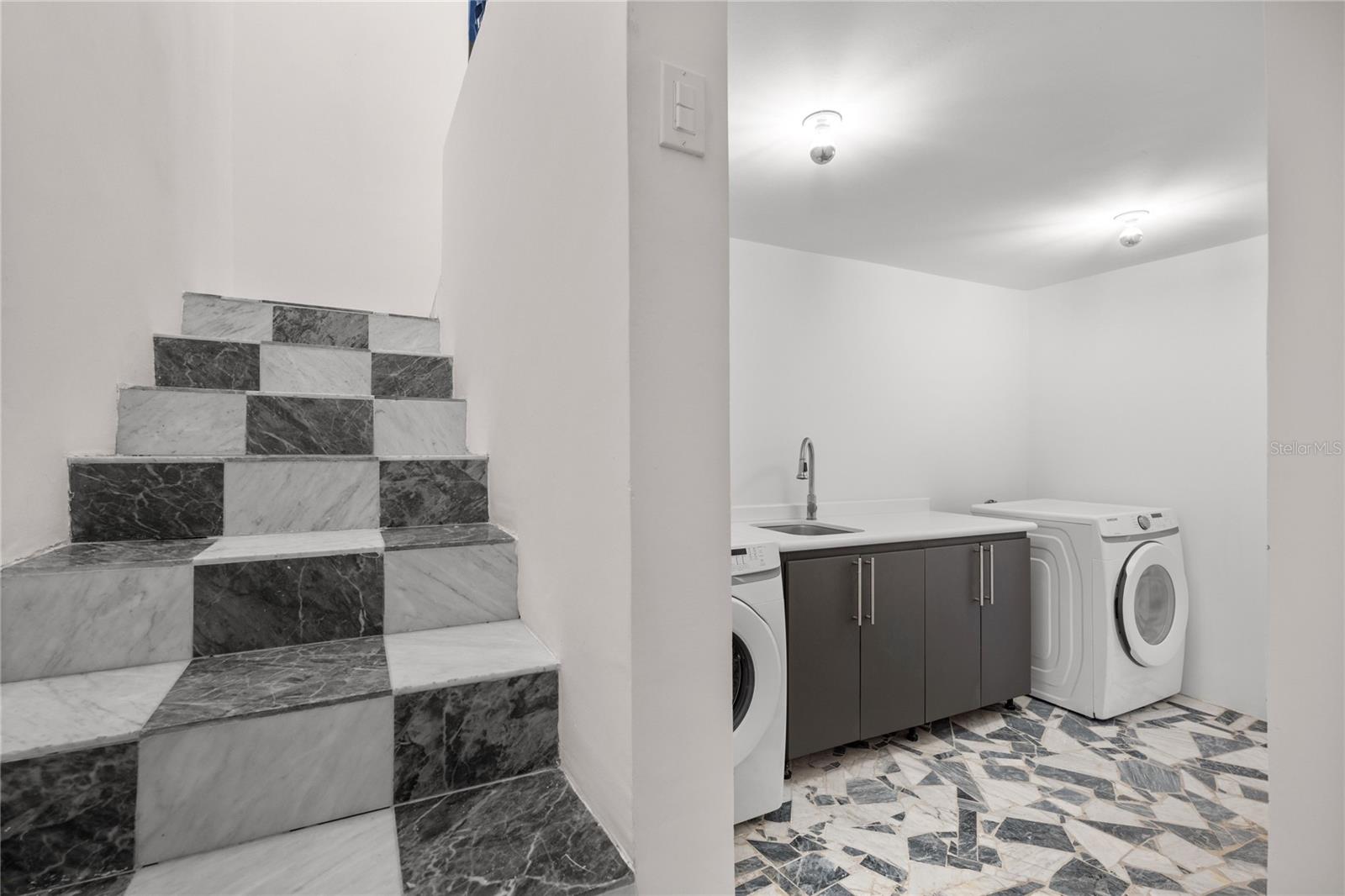 254 NORZAGARAY - Residential
