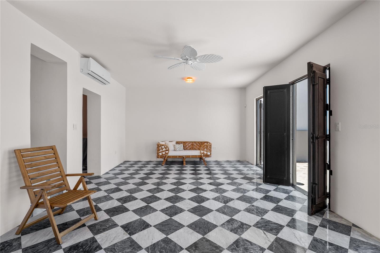 254 NORZAGARAY - Residential