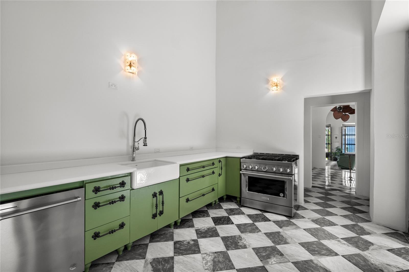 254 NORZAGARAY - Residential