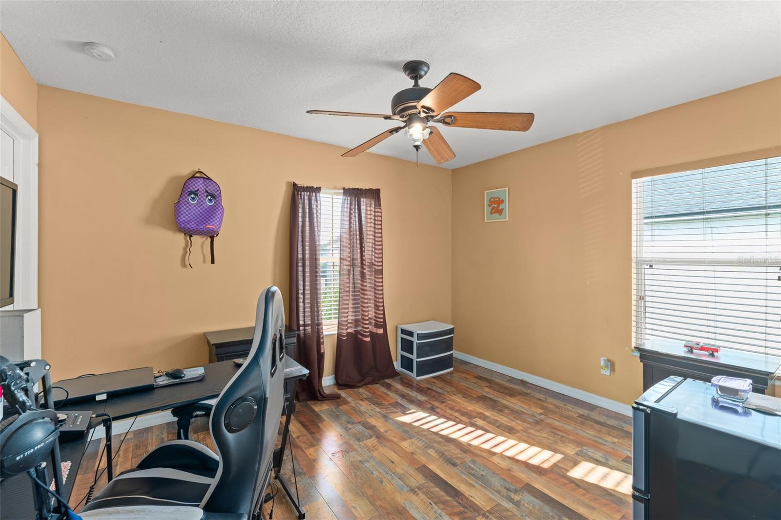 SUNRISE LAKES PH III - Residential