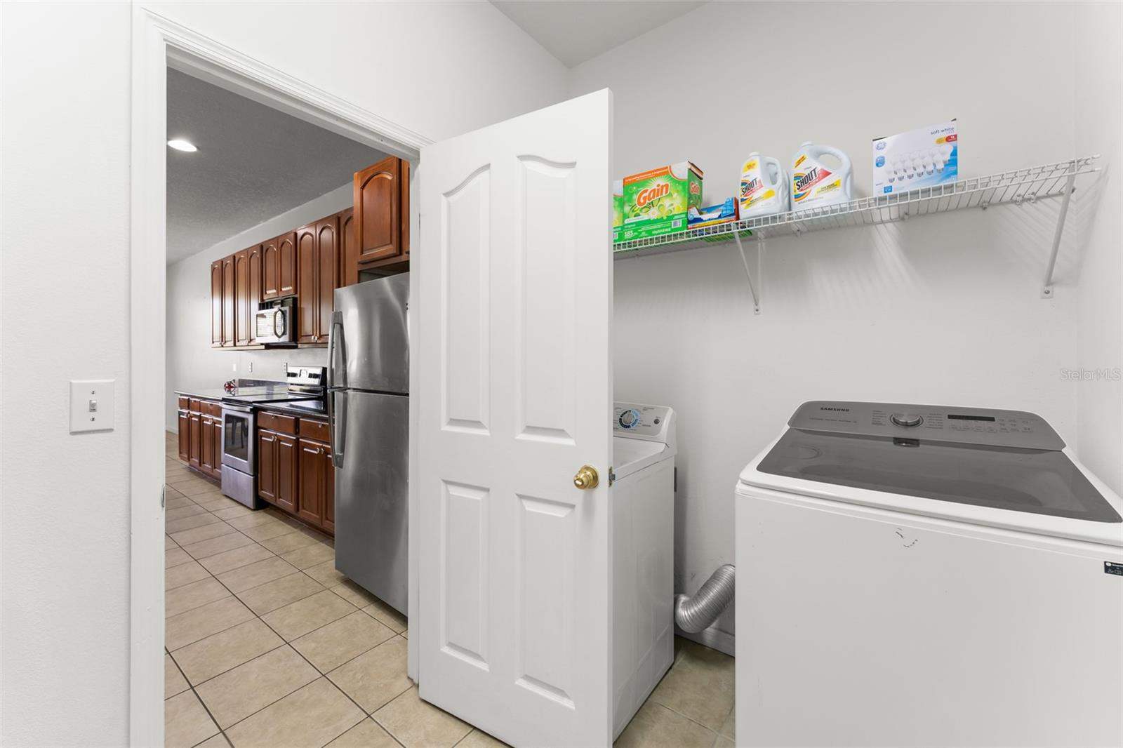 SUNRISE LAKES PH III - Residential