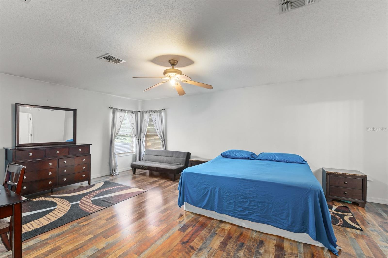 SUNRISE LAKES PH III - Residential