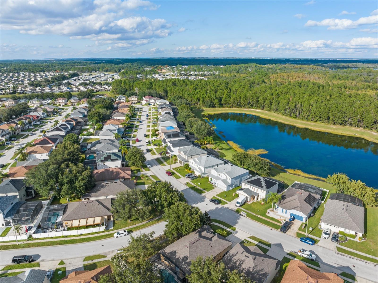 SUNRISE LAKES PH III - Residential