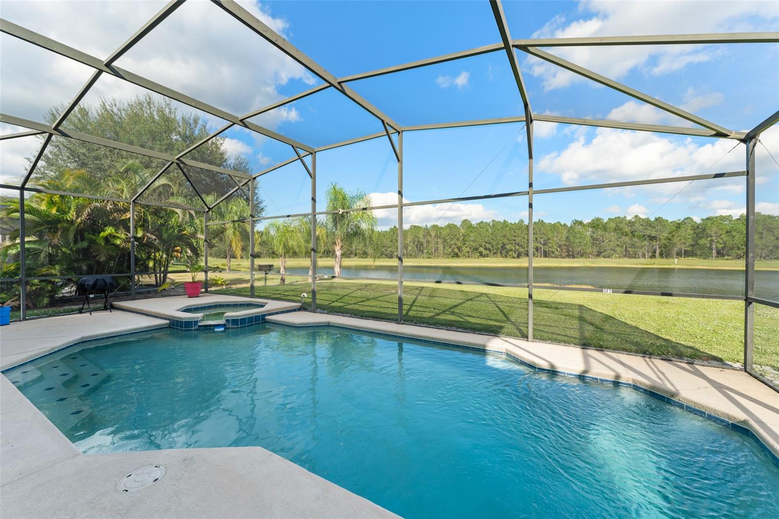 SUNRISE LAKES PH III - Residential