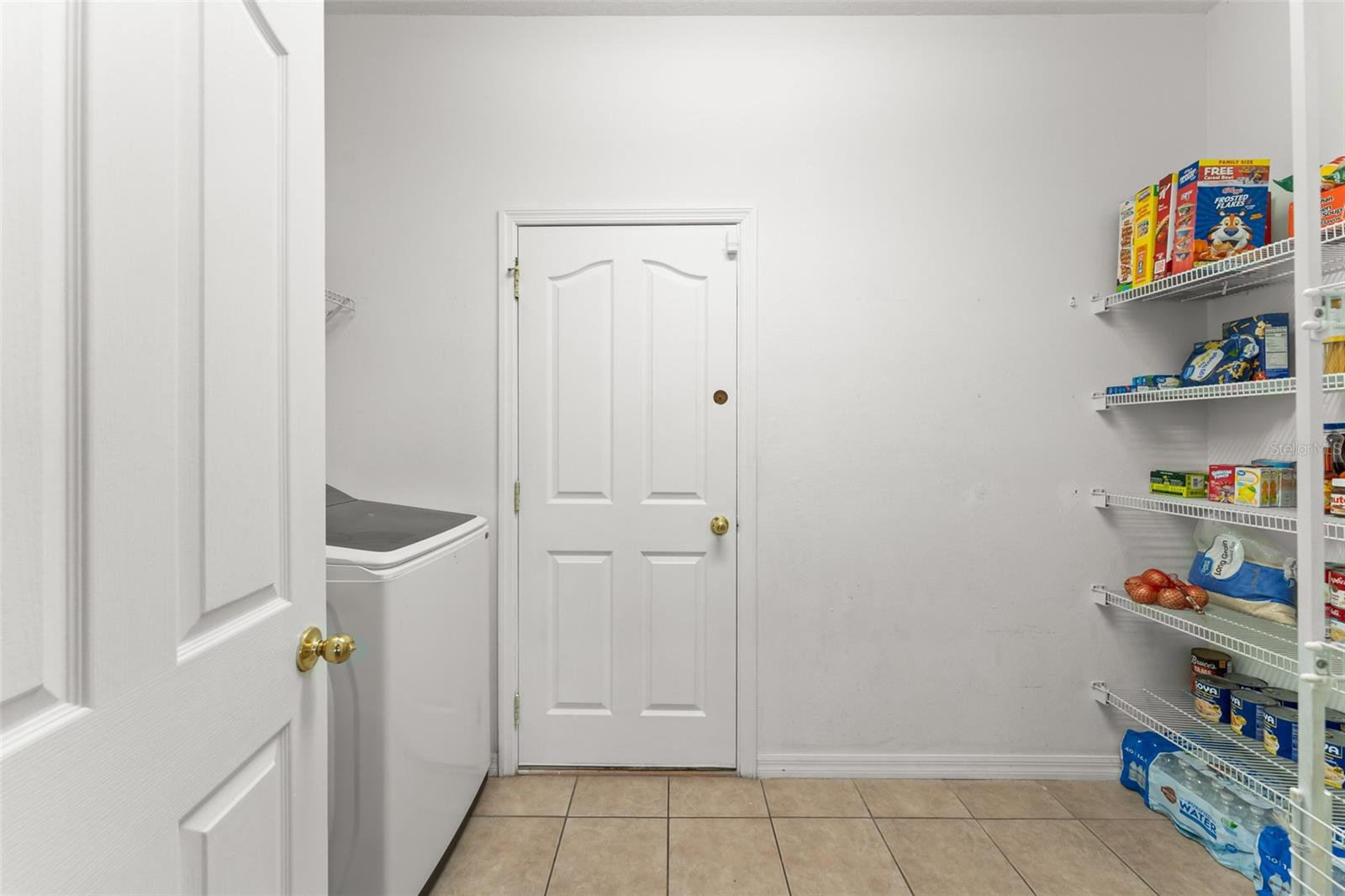 SUNRISE LAKES PH III - Residential