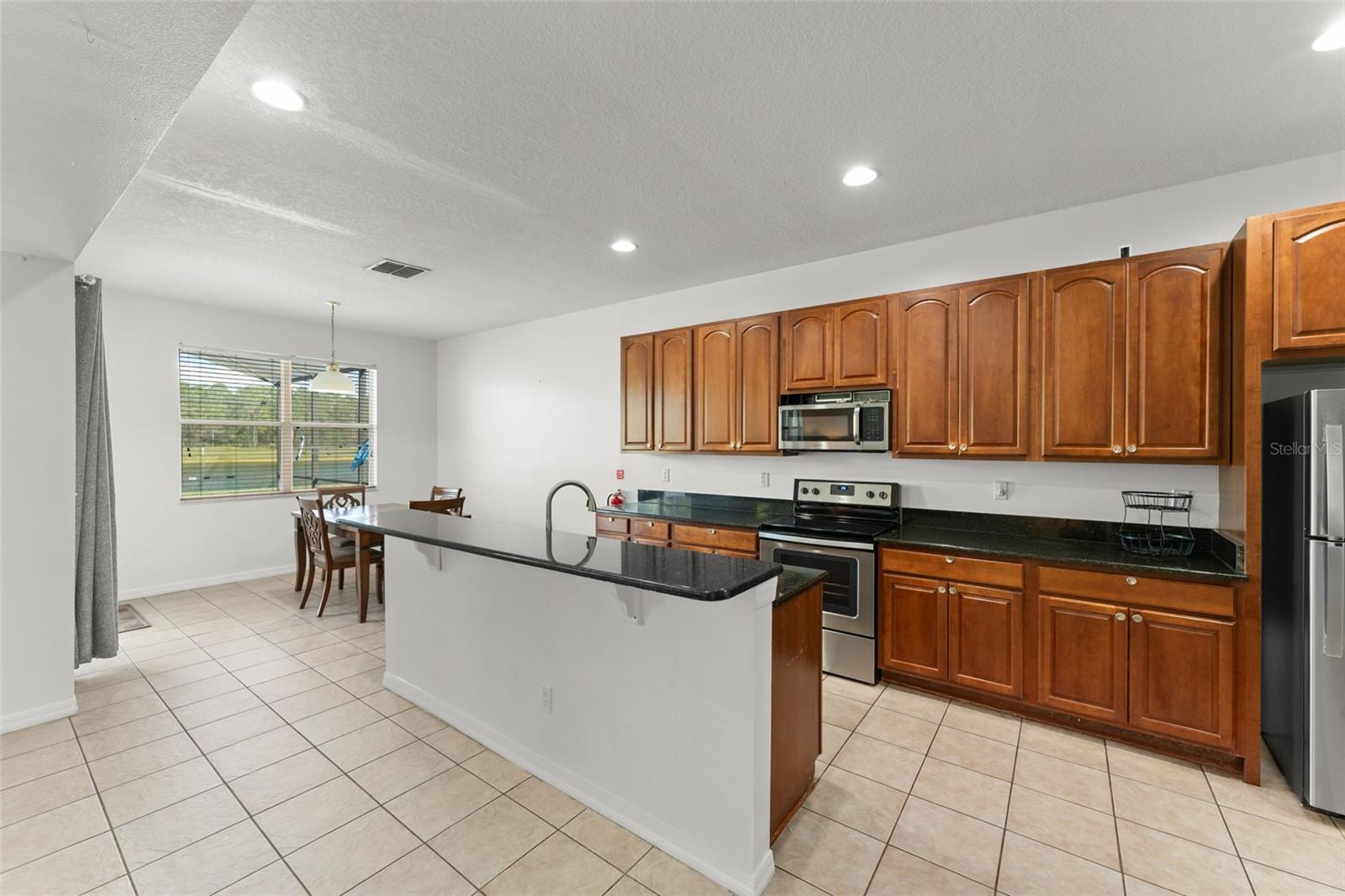 SUNRISE LAKES PH III - Residential