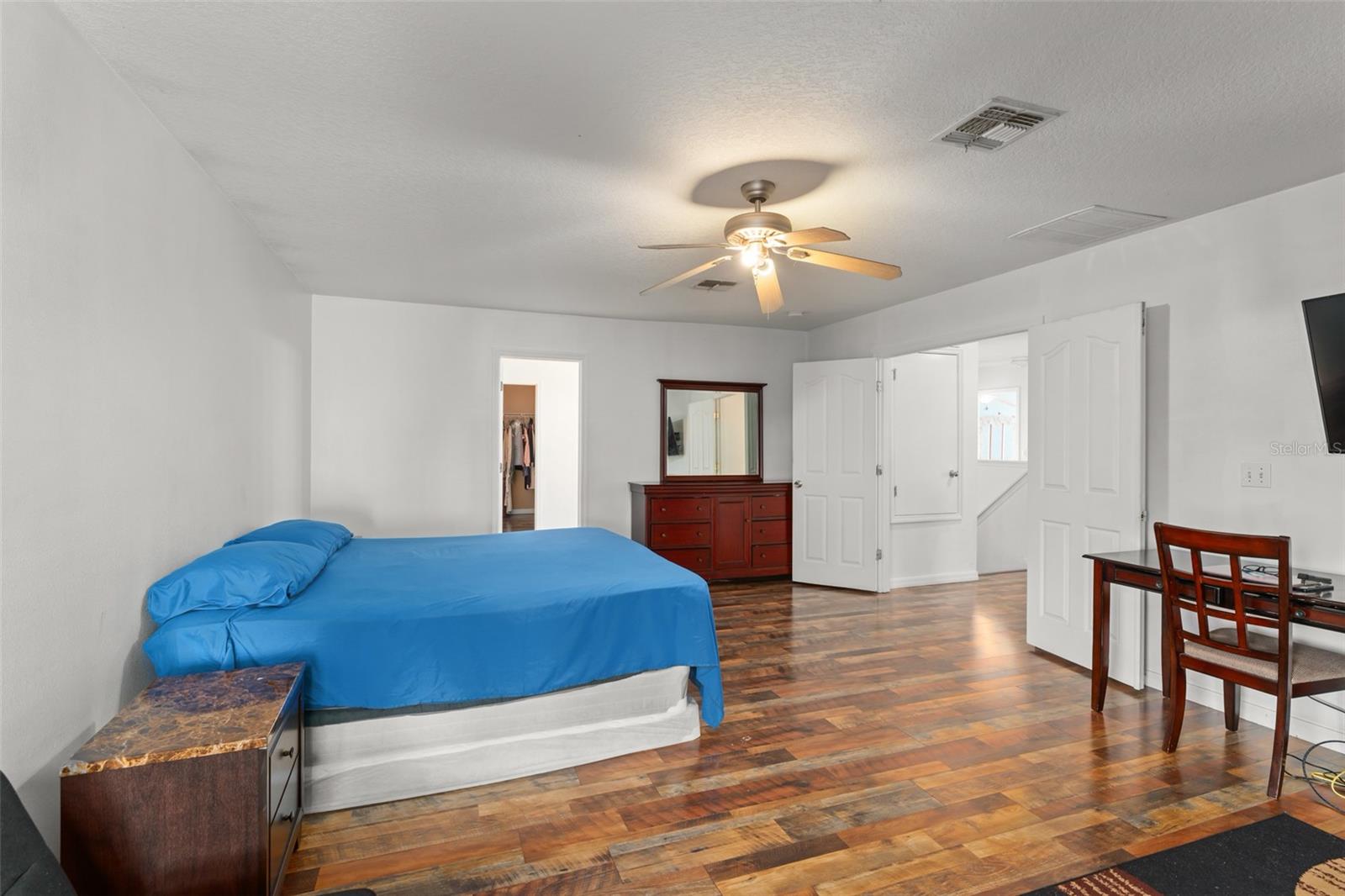 SUNRISE LAKES PH III - Residential