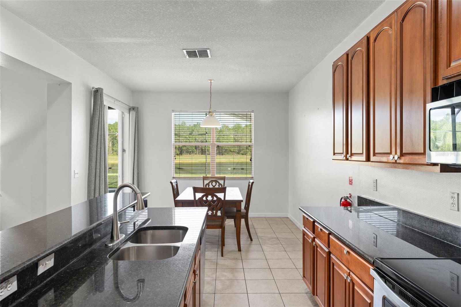 SUNRISE LAKES PH III - Residential