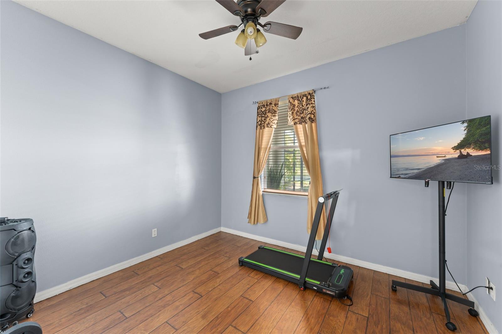 SUNRISE LAKES PH III - Residential