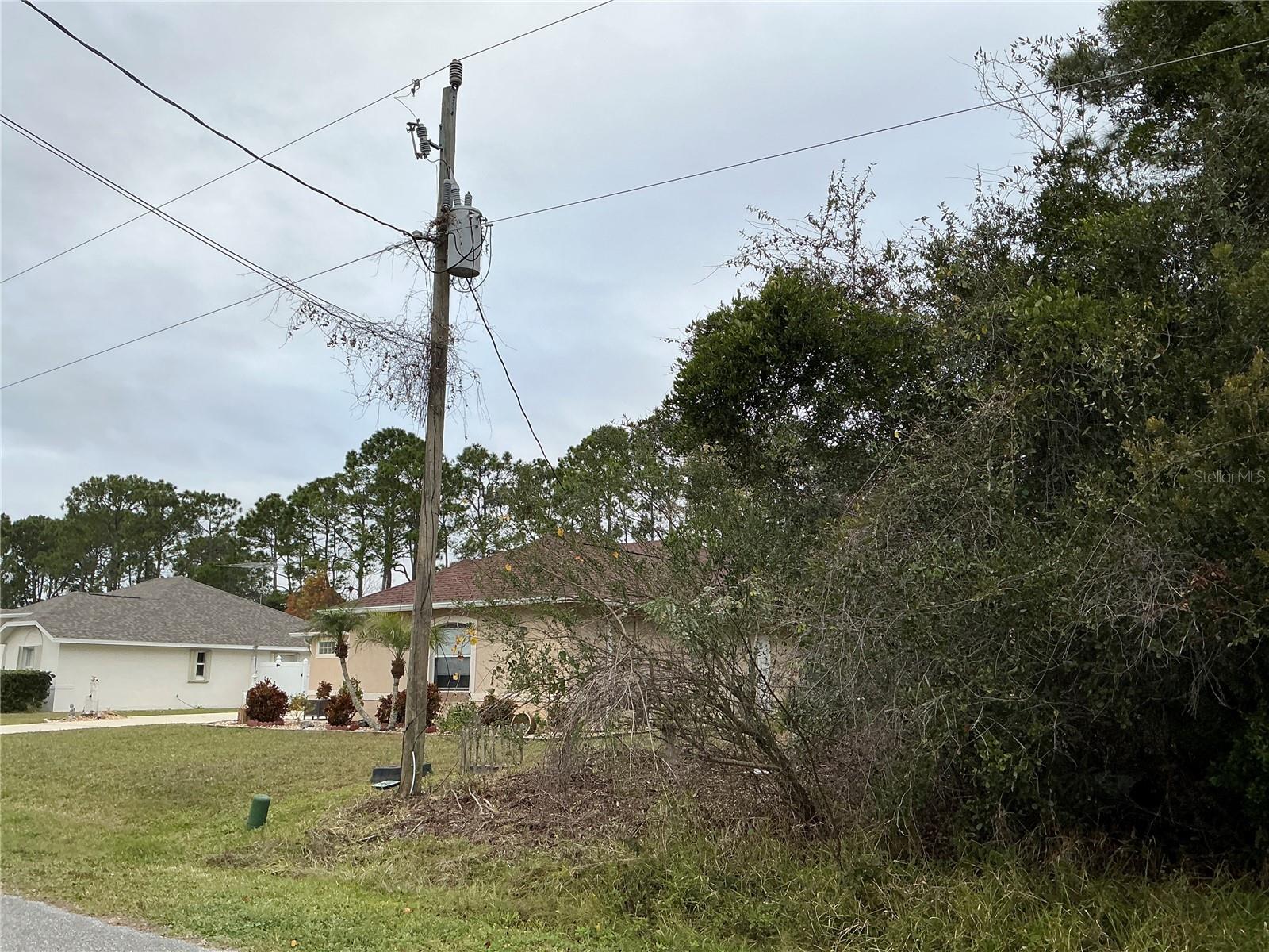 PALM COAST SEC 09 - Land