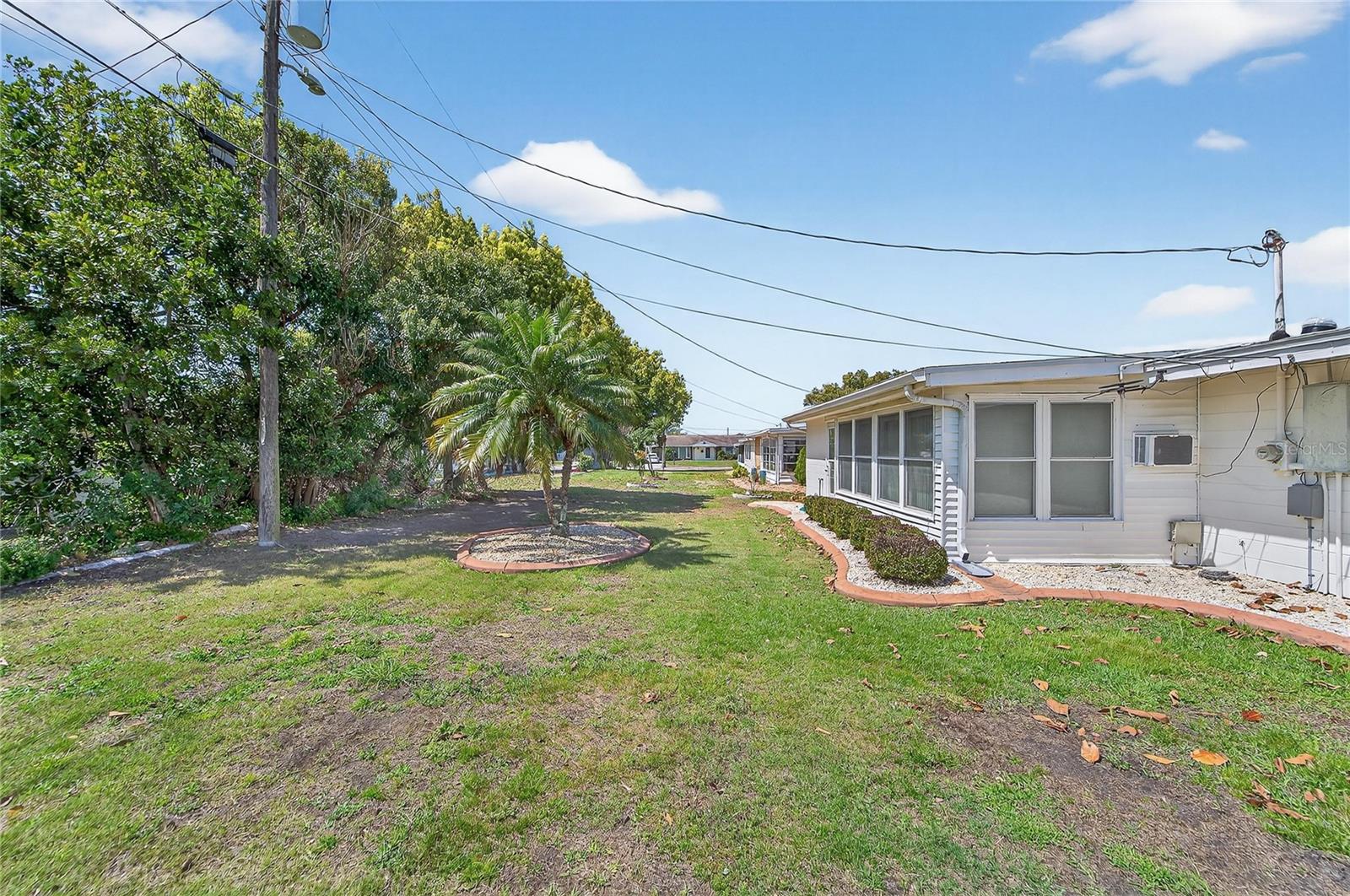 DEL WEBBS SUN CITY FLORIDA UN - Residential