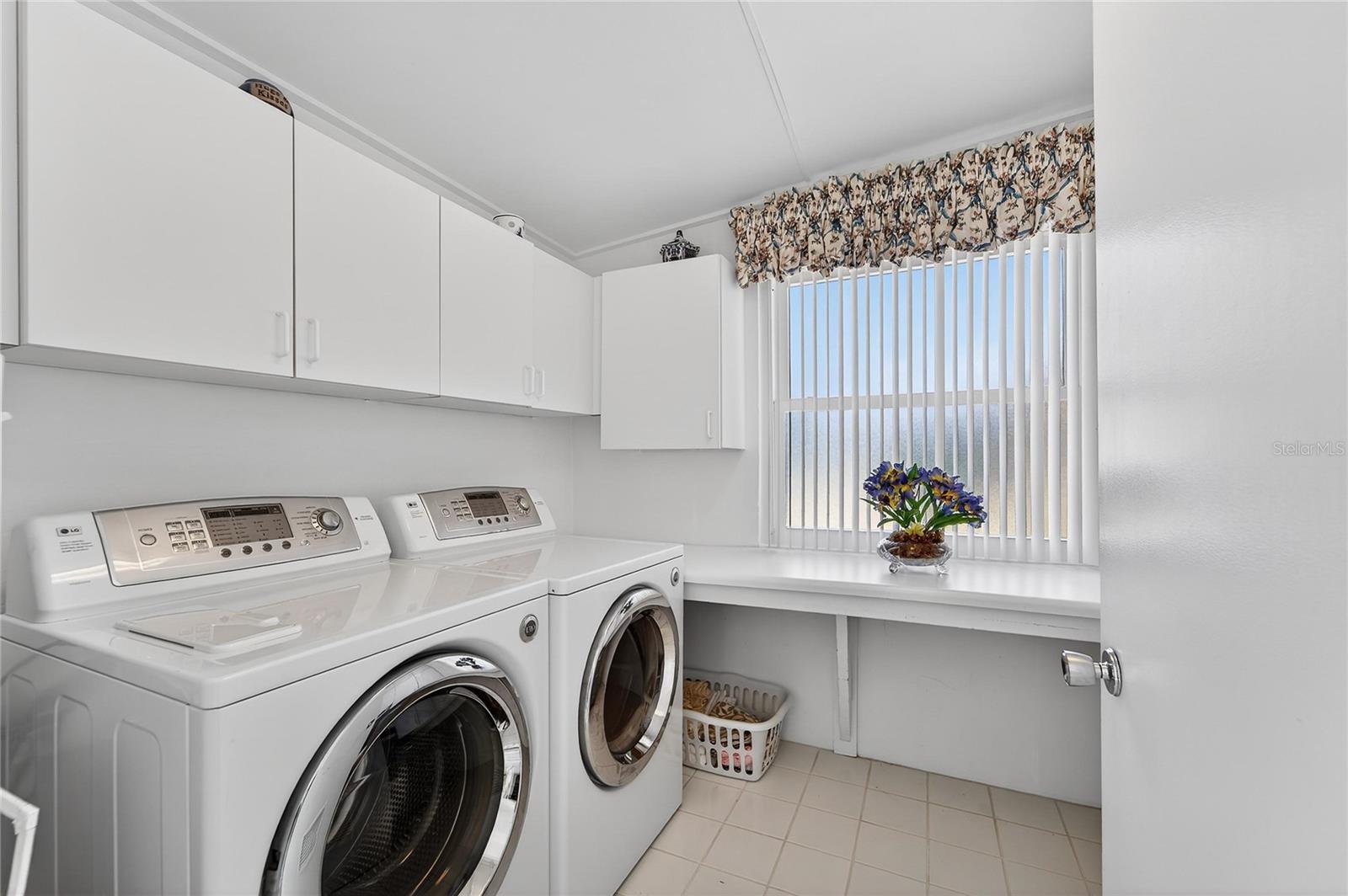 DEL WEBBS SUN CITY FLORIDA UN - Residential