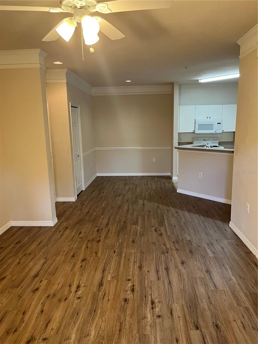 5152 NORTHRIDGE ROAD 106