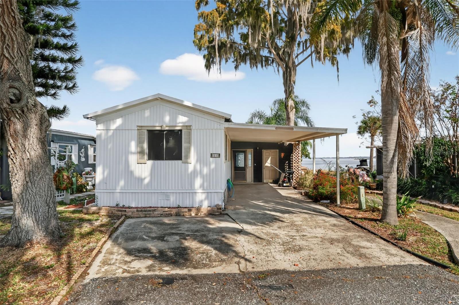 THREE LAKES MHP - Residential