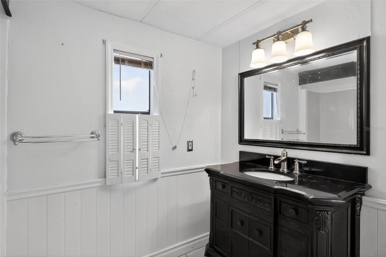 THREE LAKES MHP - Residential