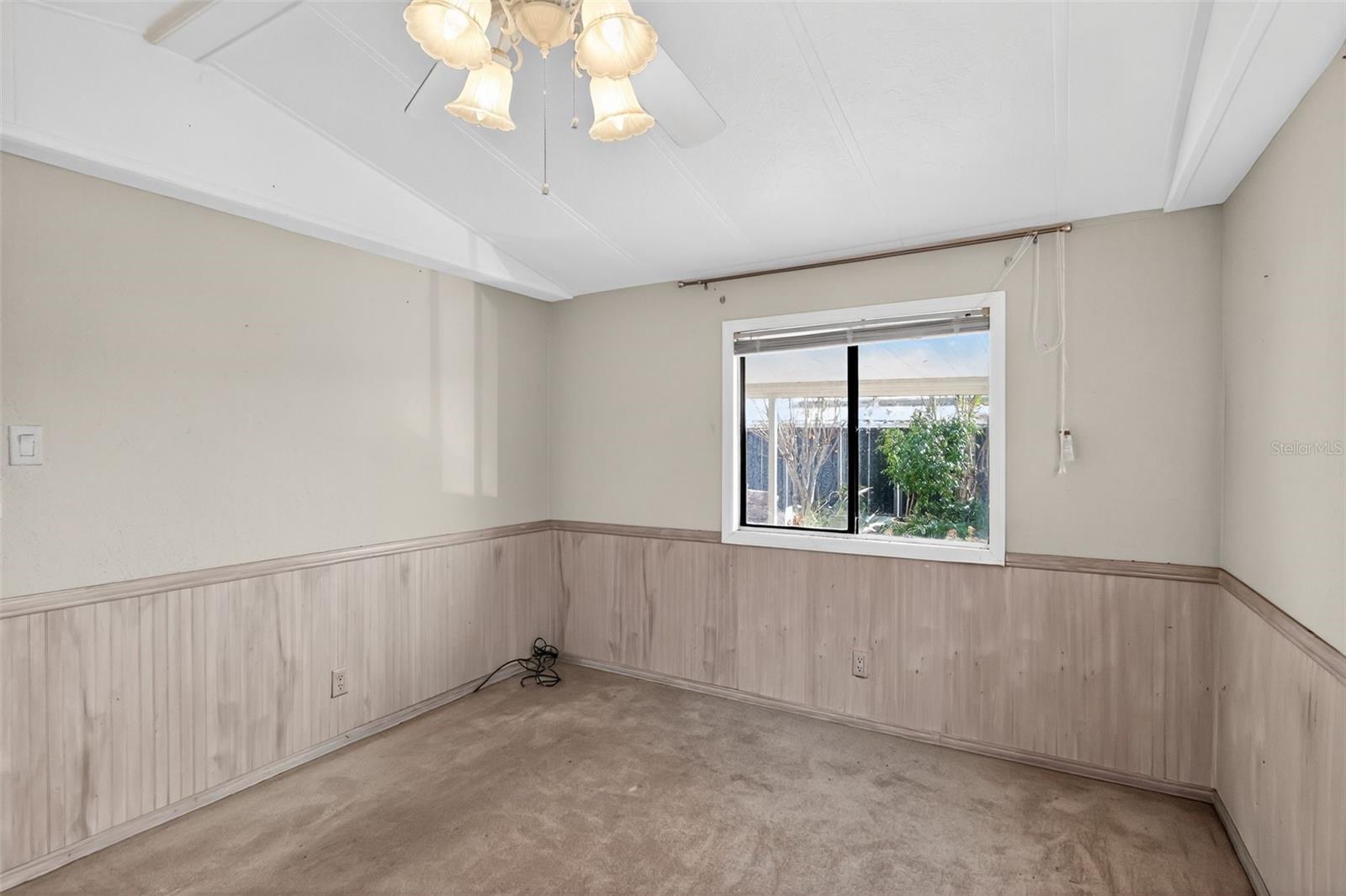 THREE LAKES MHP - Residential