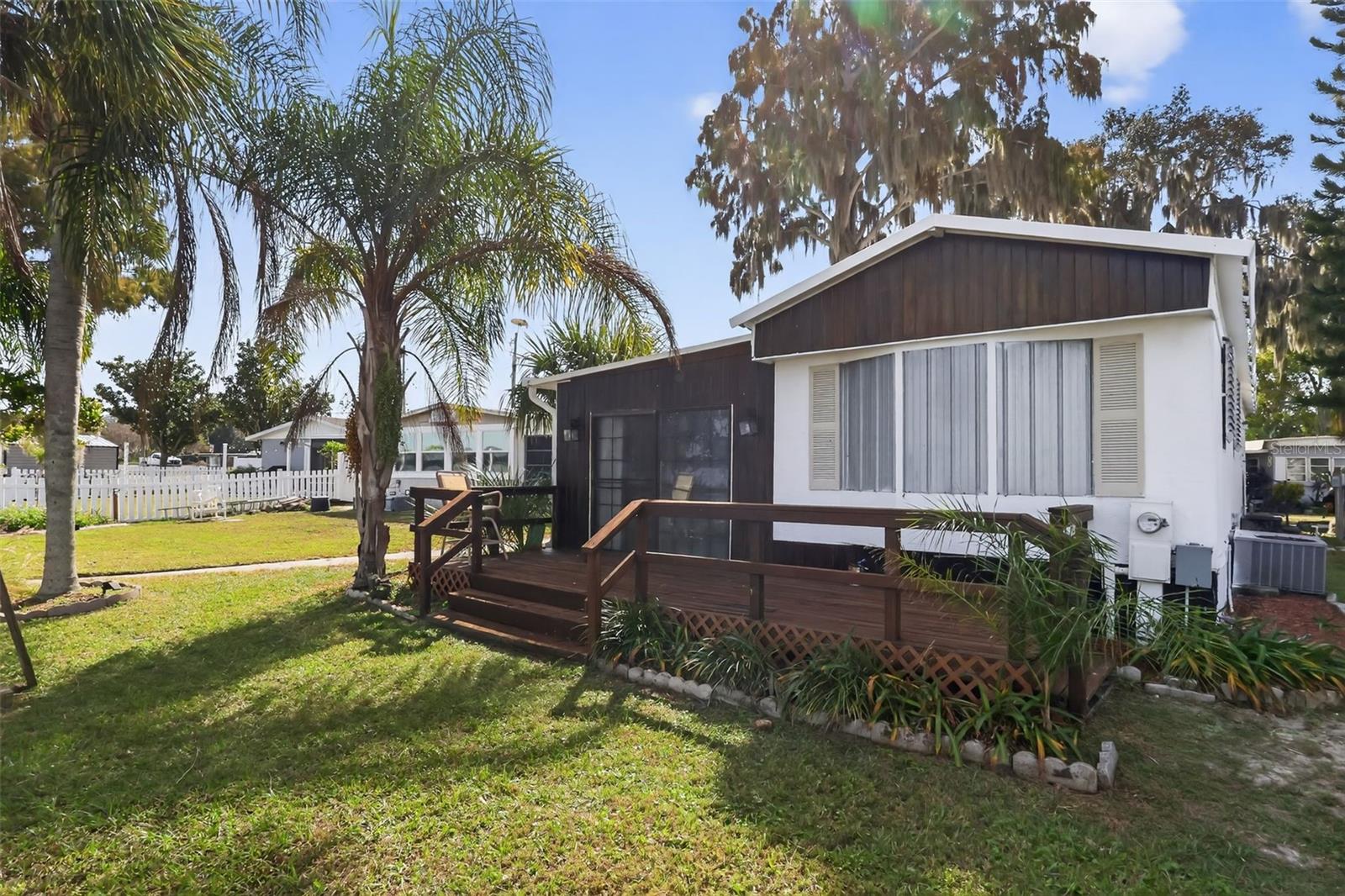 THREE LAKES MHP - Residential