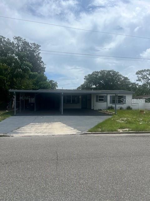 1225 SAINT JAMES ROAD