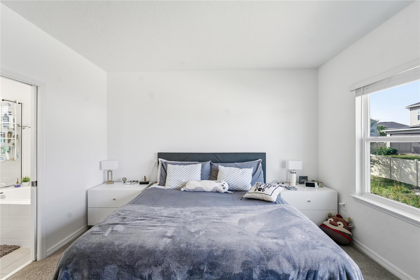 CRESTVIEW - Residential