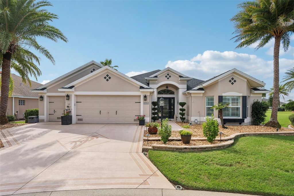 Photo of 2304 Fringe Tree Trail, The Villages, FL 32162 (MLS # O6355959)
