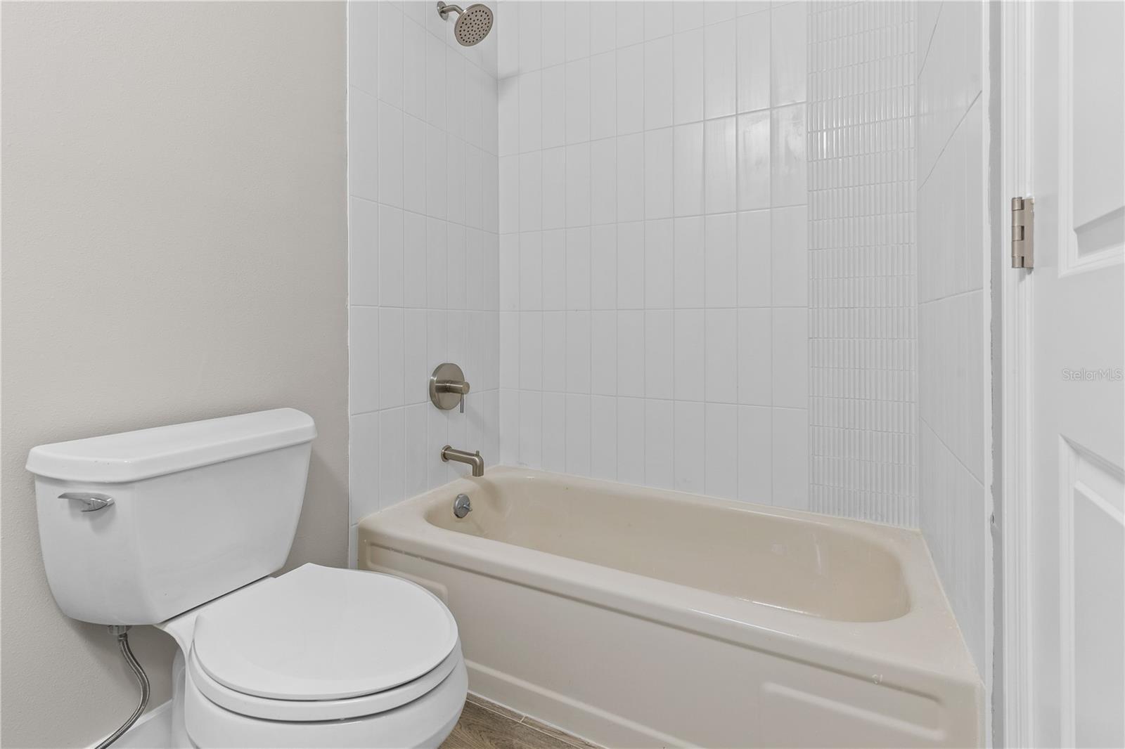 BIG TREE VILLAGE PH 01 - Residential