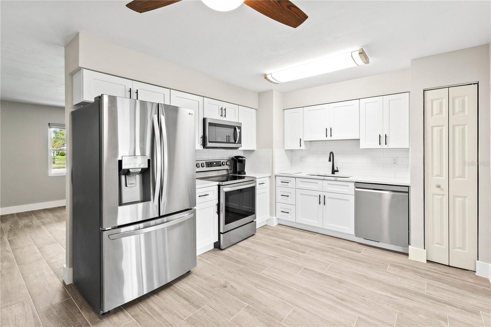 BIG TREE VILLAGE PH 01 - Residential