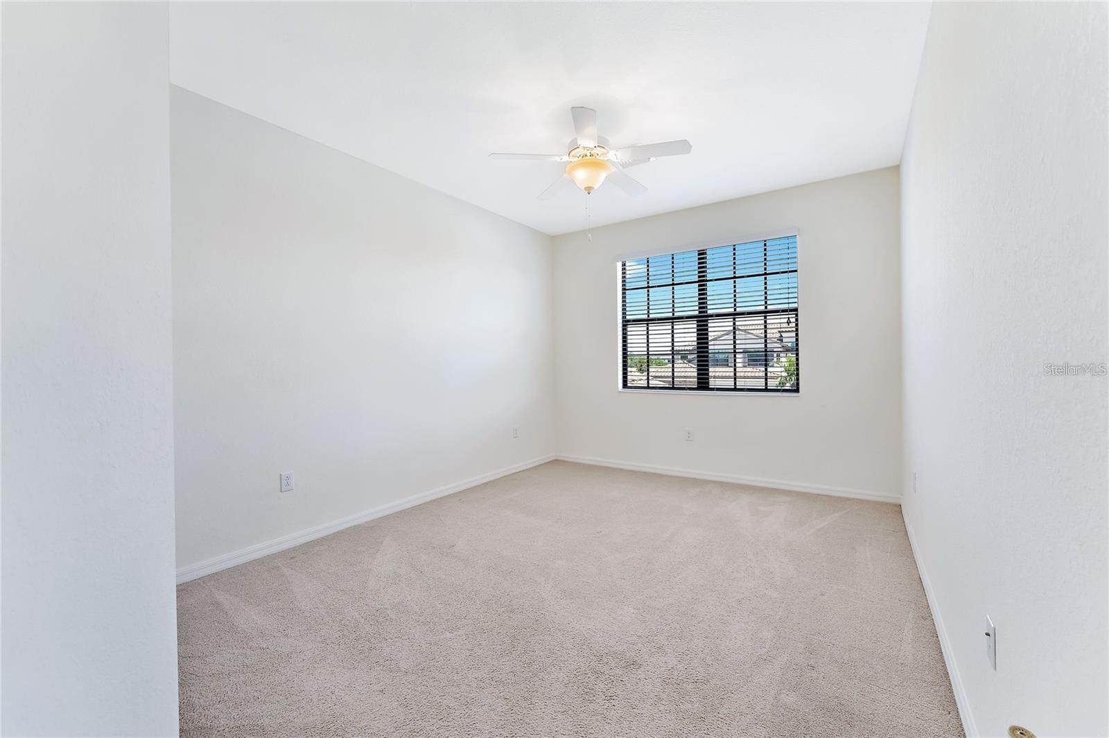 COACH HOMES I AT LWN PH 11 - Residential Lease