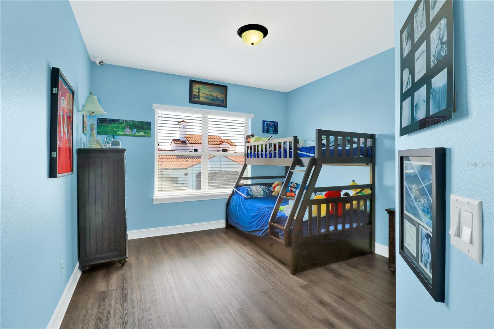 CASA DEL LAGO-REPLAT - Residential Lease