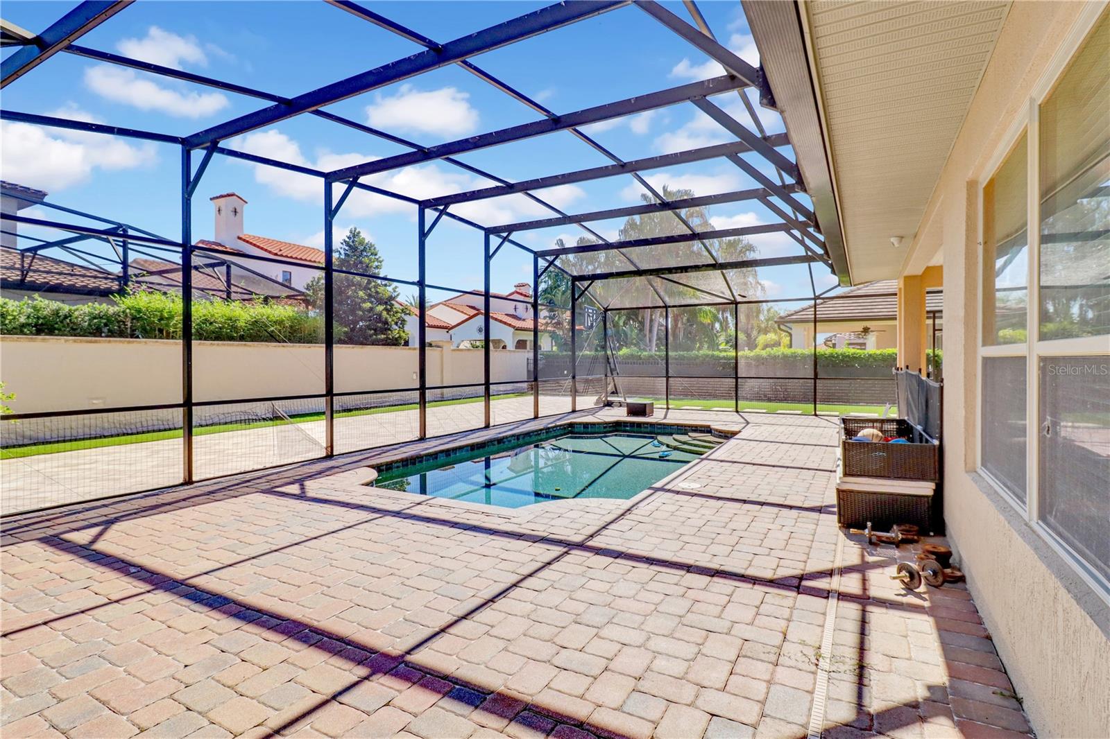 CASA DEL LAGO-REPLAT - Residential Lease