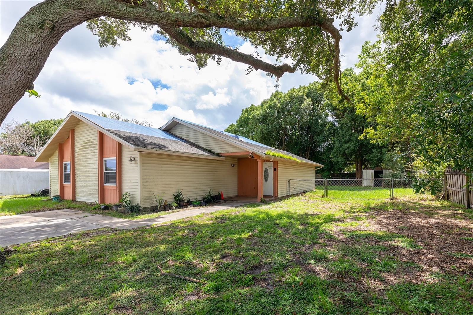 Casas a venda 2 - Jen Dantas 7348 GRAND AVENUE