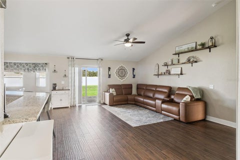 925 Lochland Loop, Bartow, FL 33830