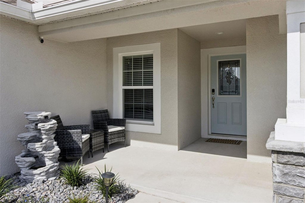 Photo of 925 Lochland Loop, Bartow, FL 33830 (MLS # L4964142)