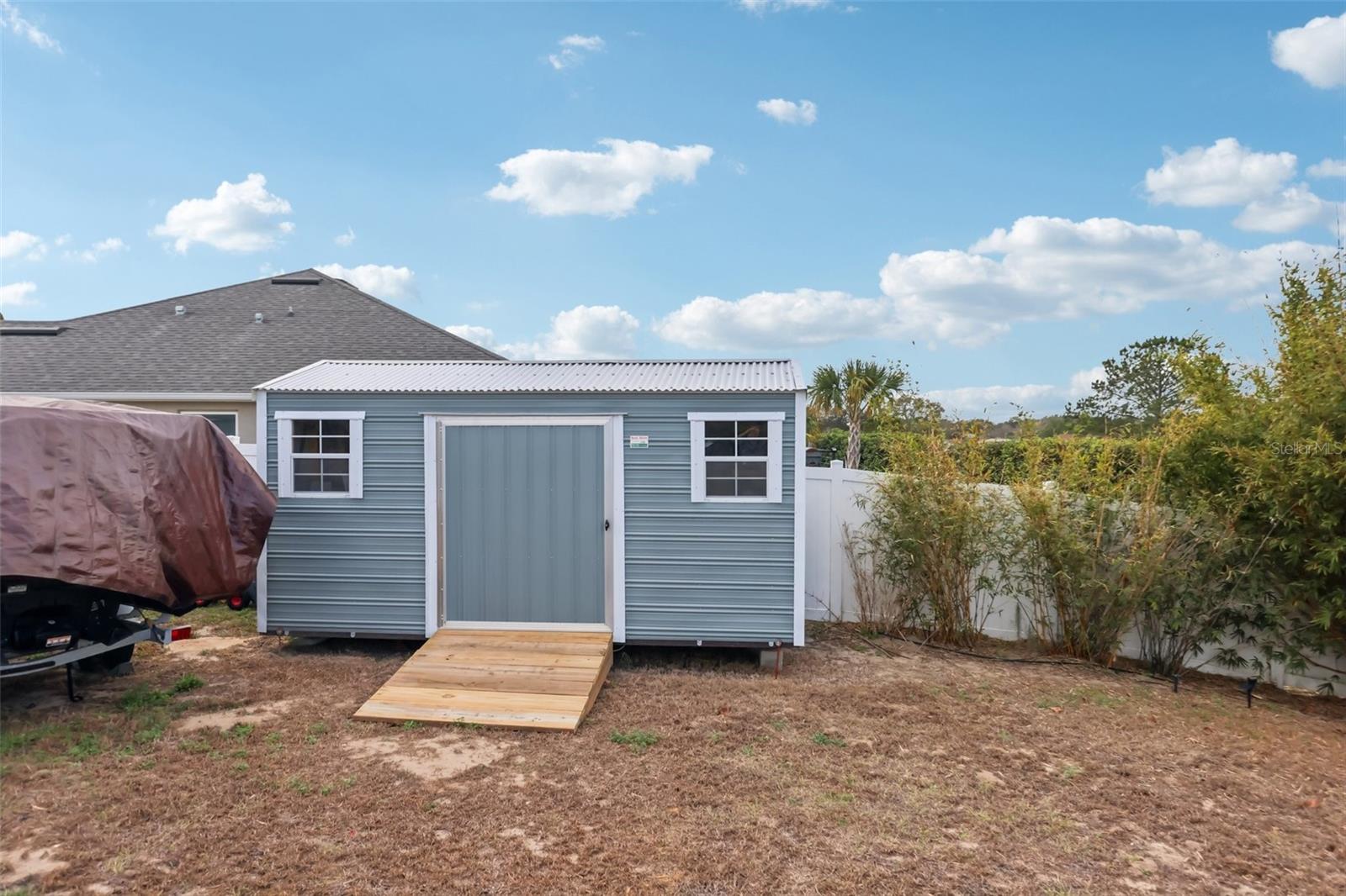 MEADOW GLENN UN 05 - Residential