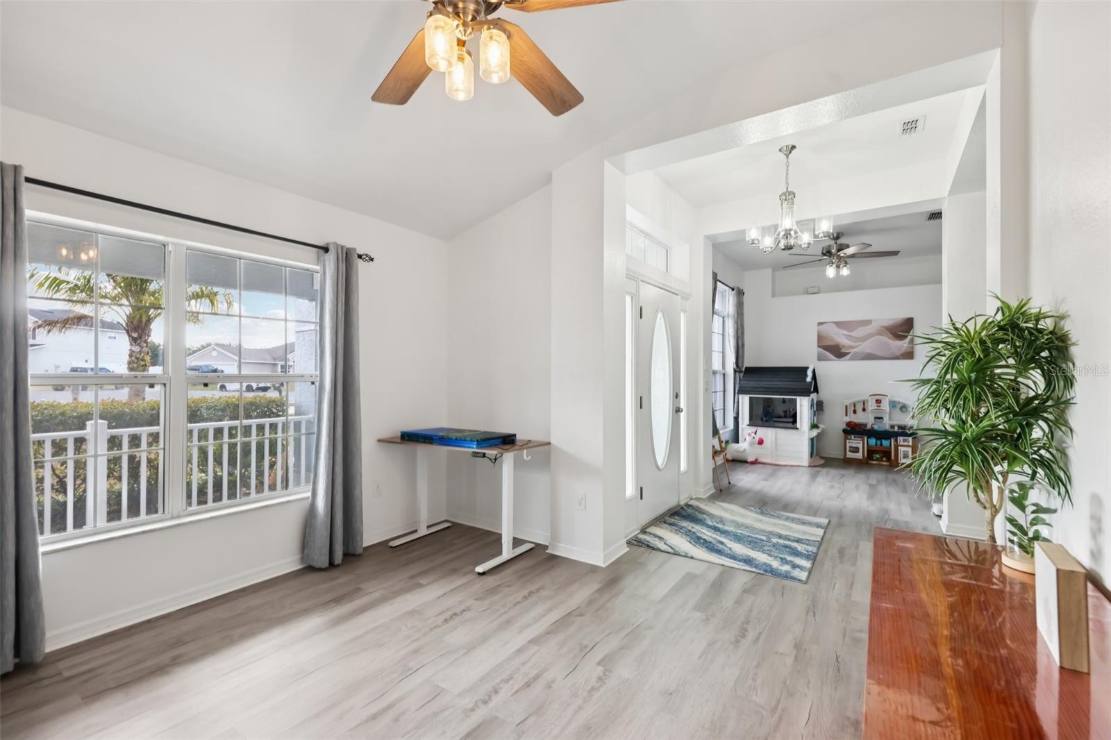 MEADOW GLENN UN 05 - Residential