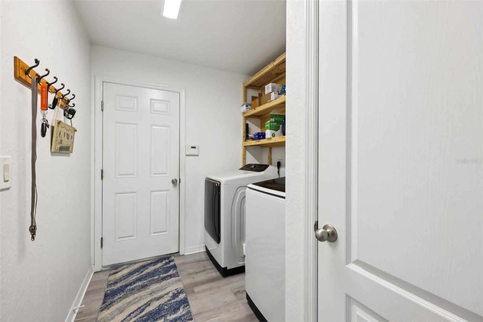 MEADOW GLENN UN 05 - Residential