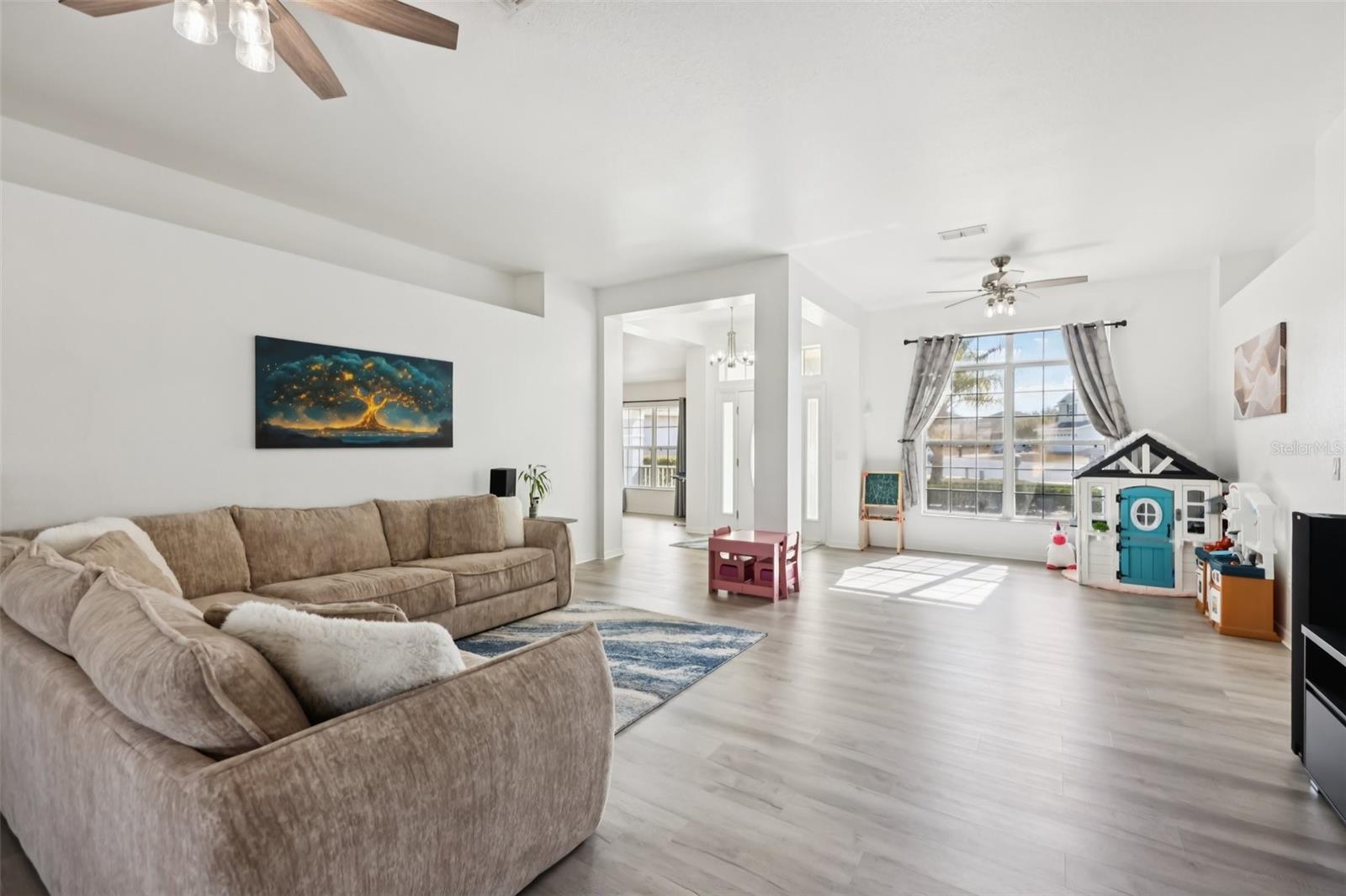 MEADOW GLENN UN 05 - Residential