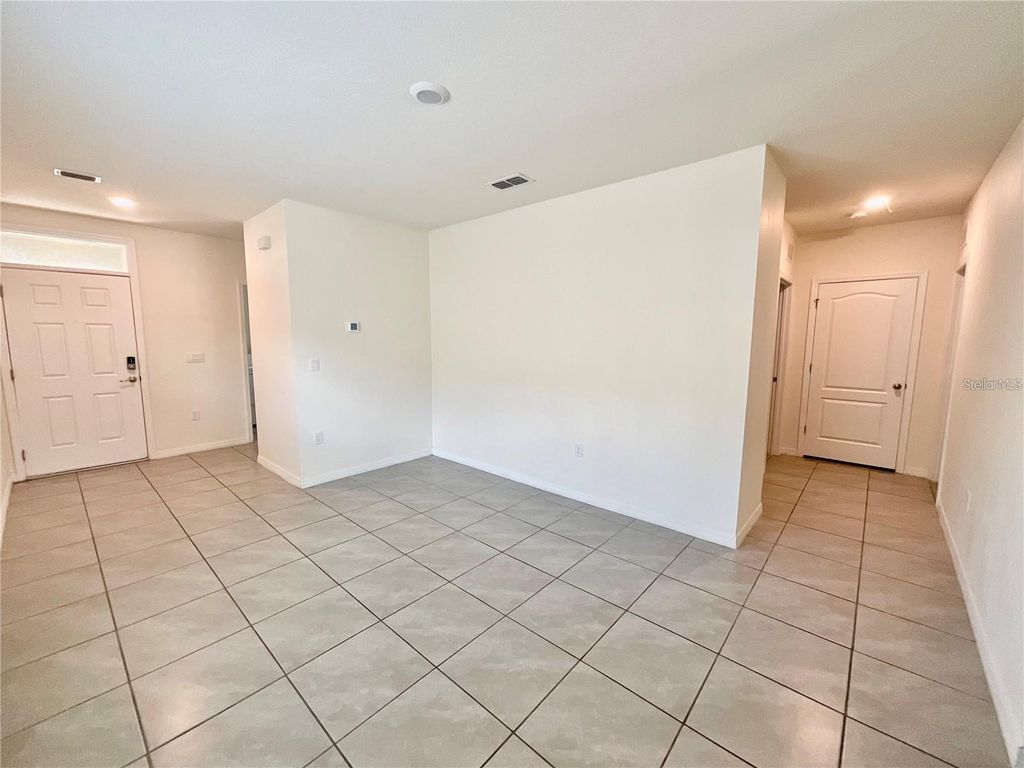 Photo of 718 Chinoy Road, Davenport, FL 33837 (MLS # S5147317)