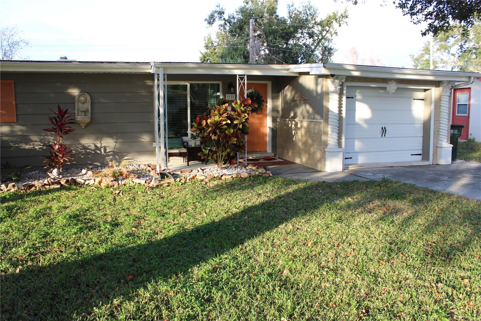 INDIAN ROCKS VILLAGE - Residential