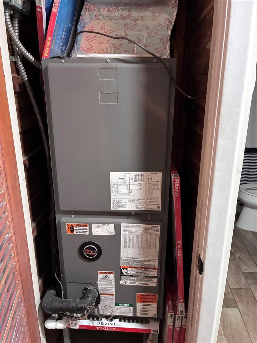 INDIAN ROCKS VILLAGE - Residential