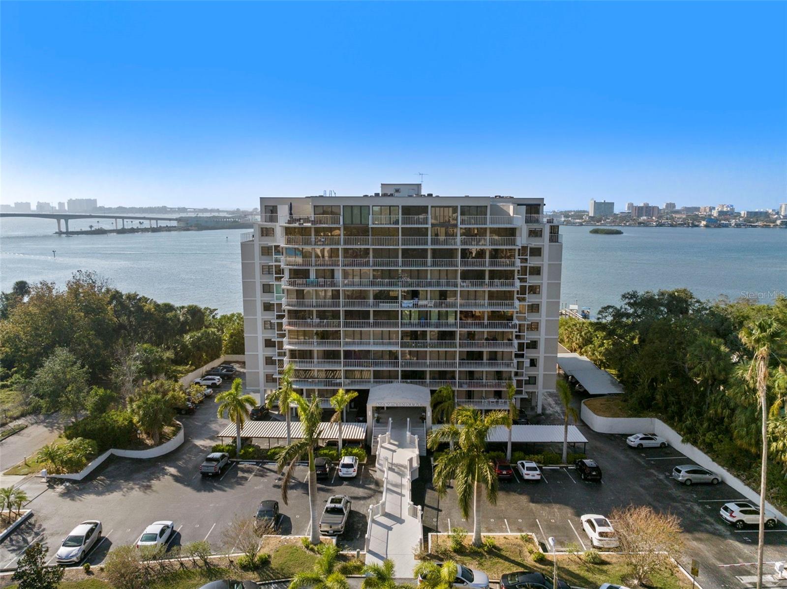 HARBOR BLUFFS WATERFRONT CONDO - Residential