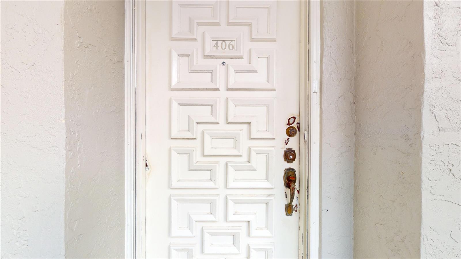 HARBOR BLUFFS WATERFRONT CONDO - Residential