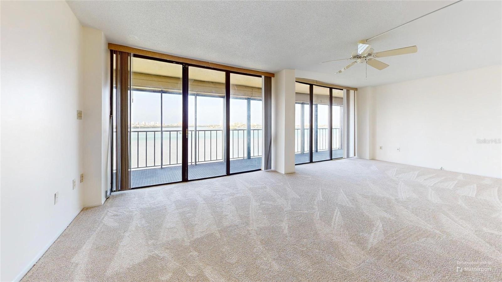 HARBOR BLUFFS WATERFRONT CONDO - Residential