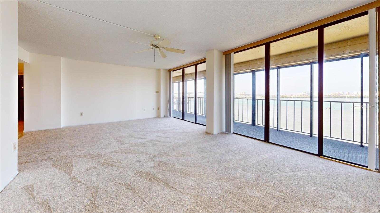 HARBOR BLUFFS WATERFRONT CONDO - Residential