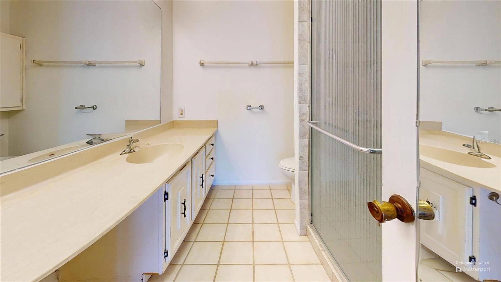 HARBOR BLUFFS WATERFRONT CONDO - Residential