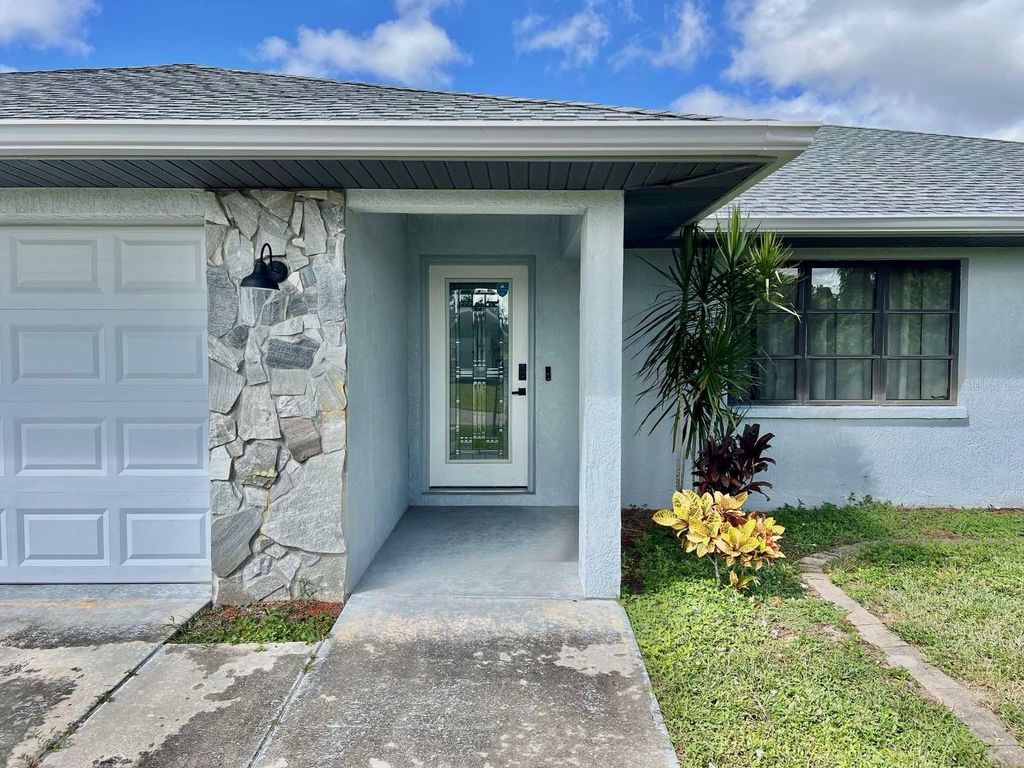 Photo of 7409 Teaberry Street, Englewood, FL 34224 (MLS # N6140928)